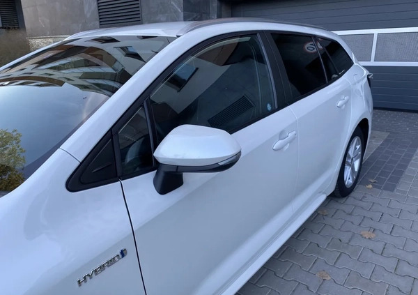 Suzuki Swace cena 83990 przebieg: 41427, rok produkcji 2020 z Garwolin małe 352